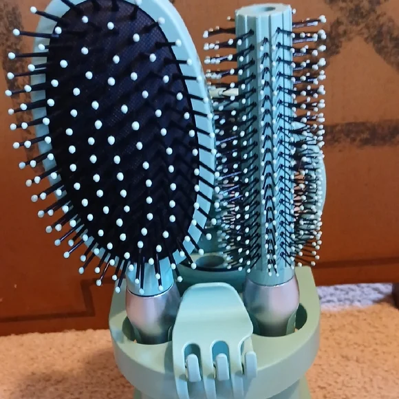 3-Piece Turquoise Hair Brush & Round Brush Set with Stand And 1 Clip - Picture 4 of 5